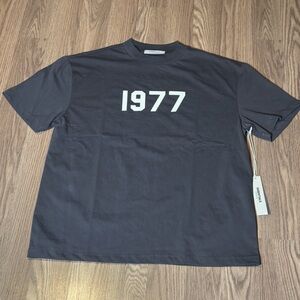 Essentials Dark Gray T-Shirt with 1977 Print